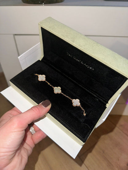 Van Cleef Alhambra Bracelot